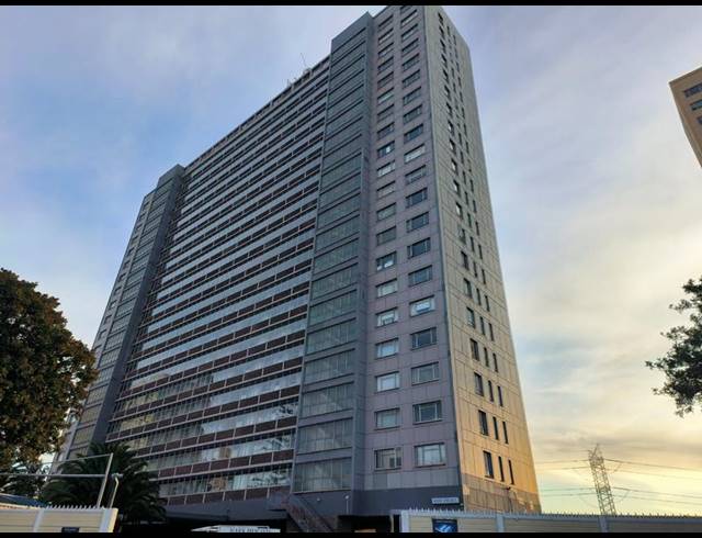 2 BEDROOM APARTMENT FOR SALE IN GOODWOOD CENTRAL